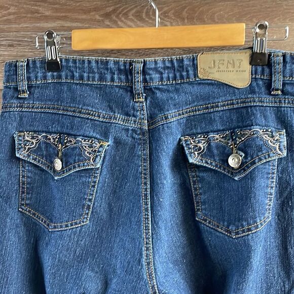 JEANS FOR NEW TIME Embroidered Embellished Jeans Ladies Size 10 Blue - Picture 8 of 11